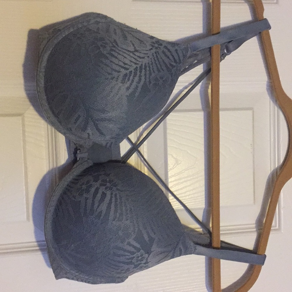 Victoria’s Secret push-up bra